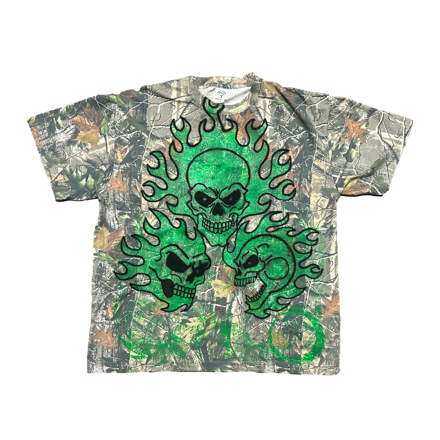 CAMO FLAME SKULL TEE